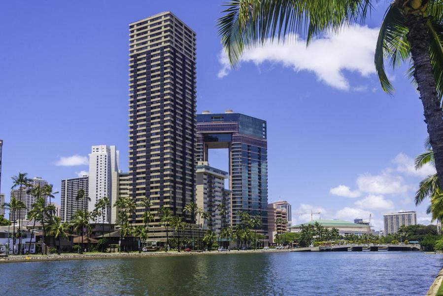 Апартаменты Hawaiian Monarch Penthouse 401 By Hawaii Ocean Club Гонолулу Экстерьер фото