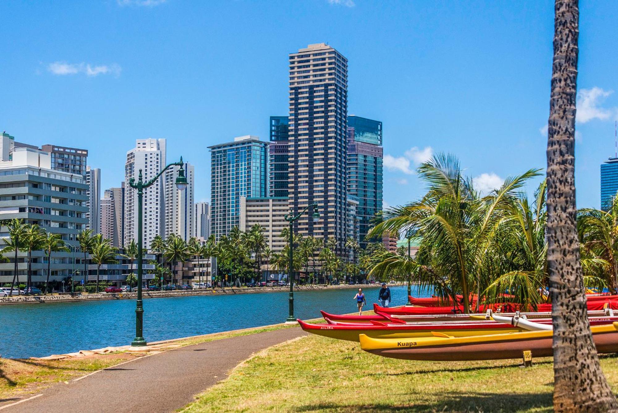 Апартаменты Hawaiian Monarch Penthouse 401 By Hawaii Ocean Club Гонолулу Экстерьер фото