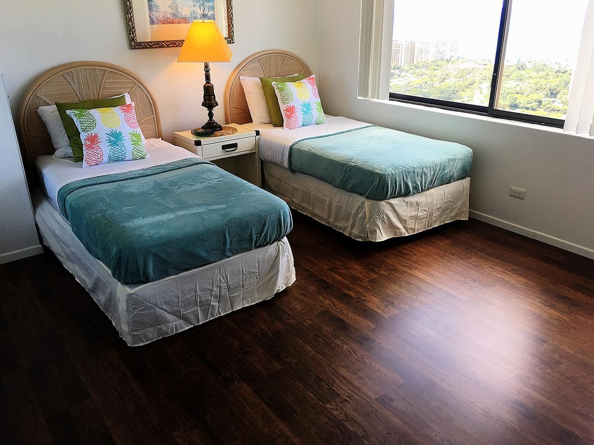 Апартаменты Hawaiian Monarch Penthouse 401 By Hawaii Ocean Club Гонолулу Экстерьер фото